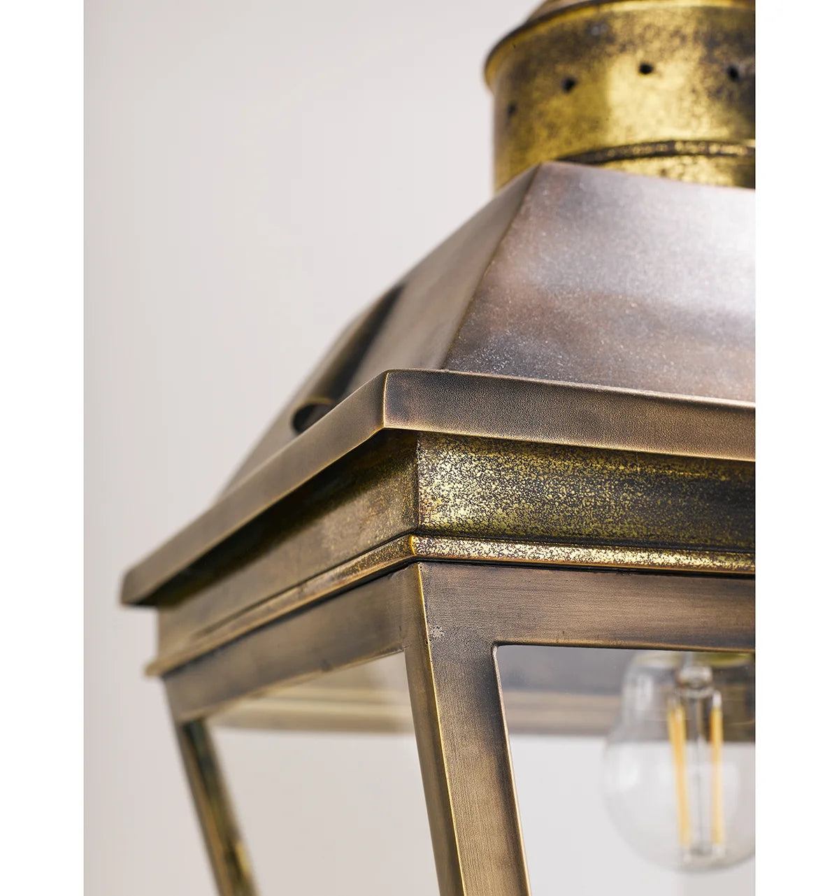 Wexford Hanging Lantern - Antique Brass / Gilt Detailing