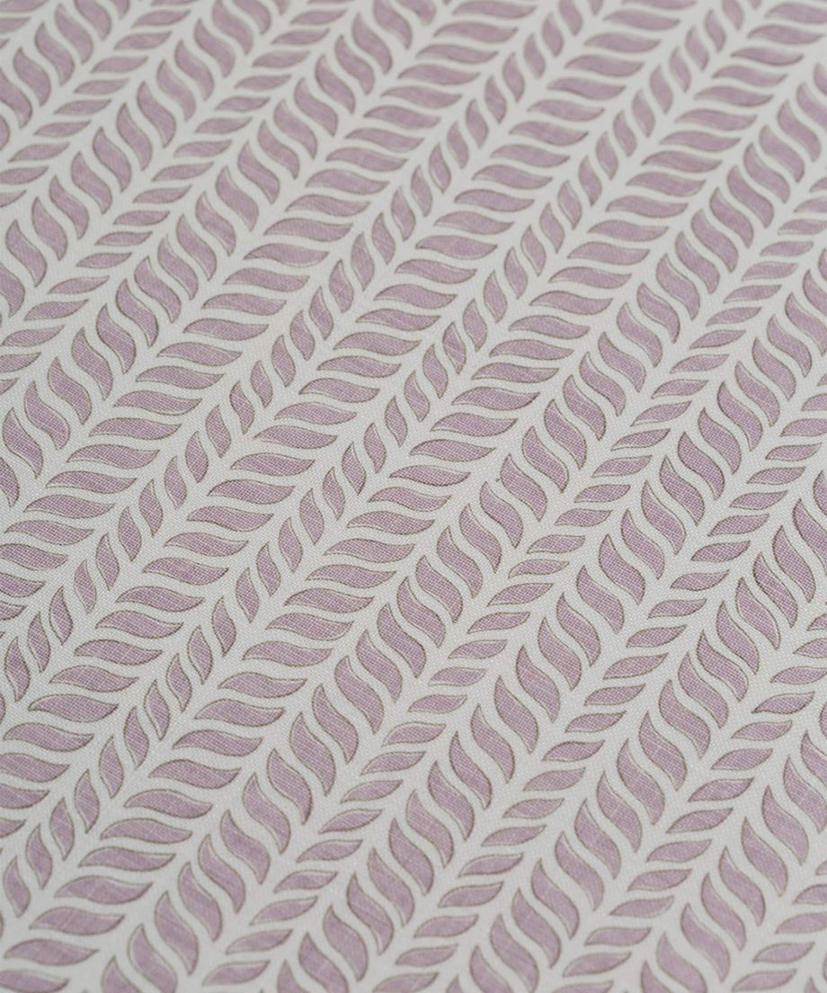 Delphine Wallpaper - Lilac / Ecru